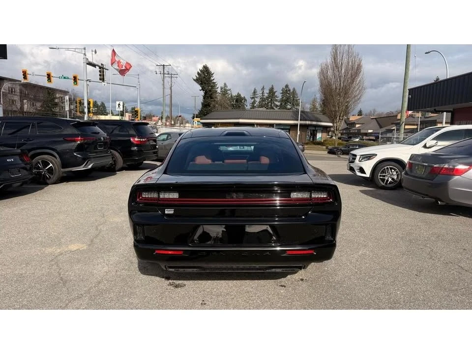 2024 Dodge Charger 8th Gen - Image 7 of 16