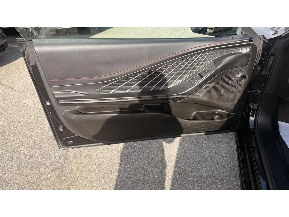 2024 Dodge Charger 8th Gen - Image 10 of 16