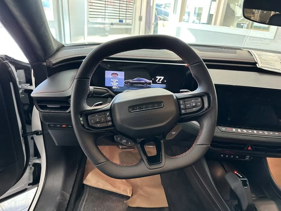 2024 Dodge Charger 8th Gen - Image 5 of 6