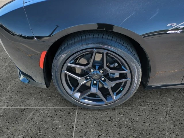 2024 Dodge Charger 8th Gen - Image 14 of 15