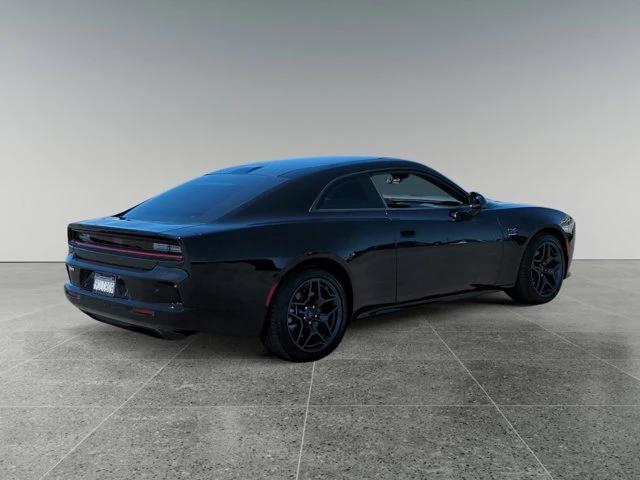 2024 Dodge Charger 8th Gen - Image 5 of 15