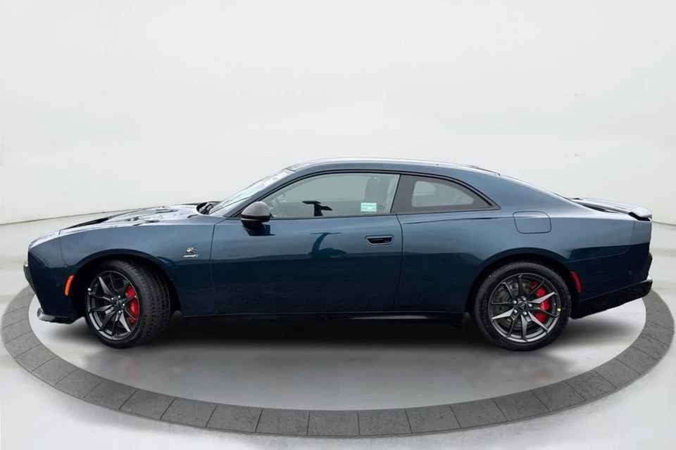 2024 Dodge Charger 8th Gen - Image 2 of 18