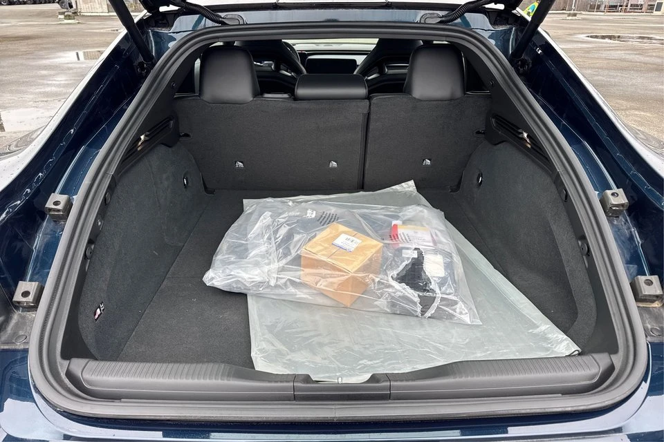 2024 Dodge Charger 8th Gen - Image 11 of 18