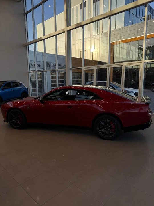 2024 Dodge Charger 8th Gen - Image 2 of 4