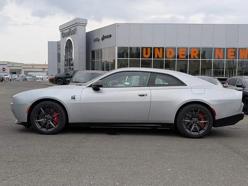 2024 Dodge Charger 8th Gen - Image 5 of 16
