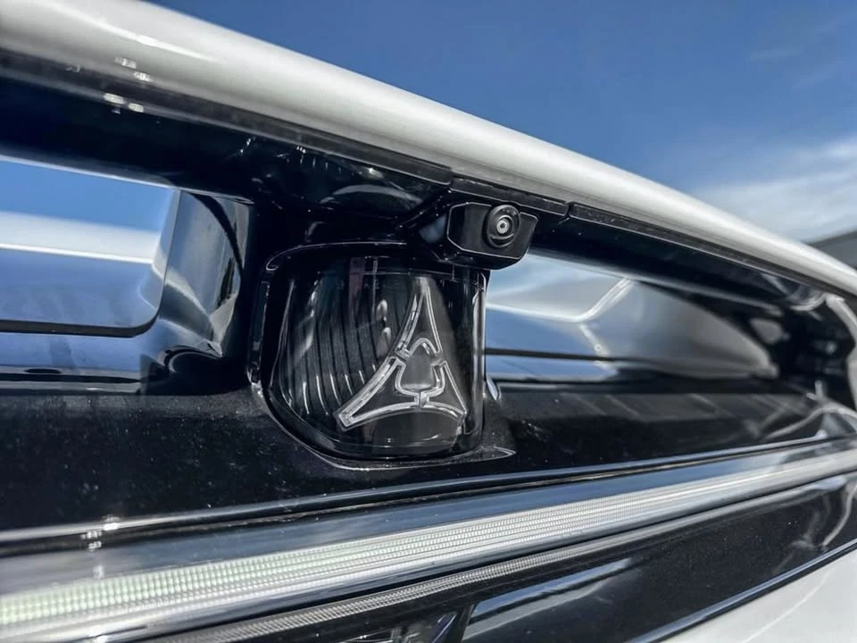 2024 Dodge Charger 8th Gen - Image 8 of 20