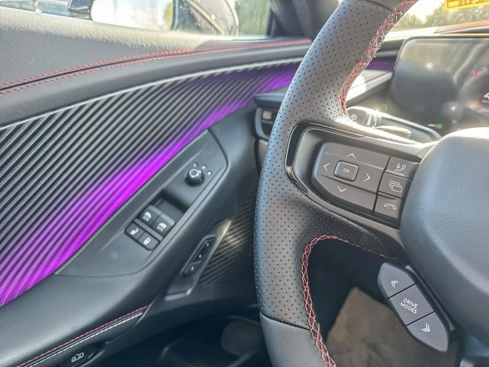 2024 Dodge Charger 8th Gen - Image 16 of 20