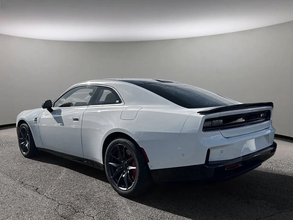 2024 Dodge Charger 8th Gen - Image 4 of 20