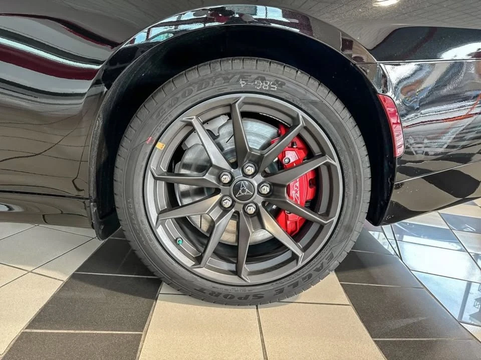 2024 Dodge Charger 8th Gen - Image 6 of 20