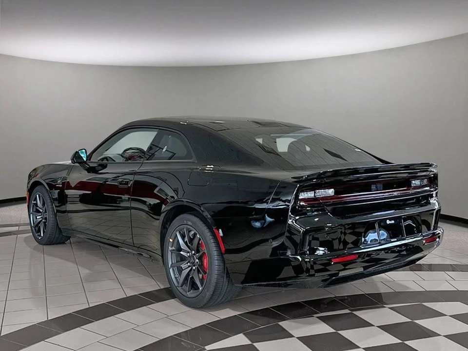 2024 Dodge Charger 8th Gen - Image 4 of 20