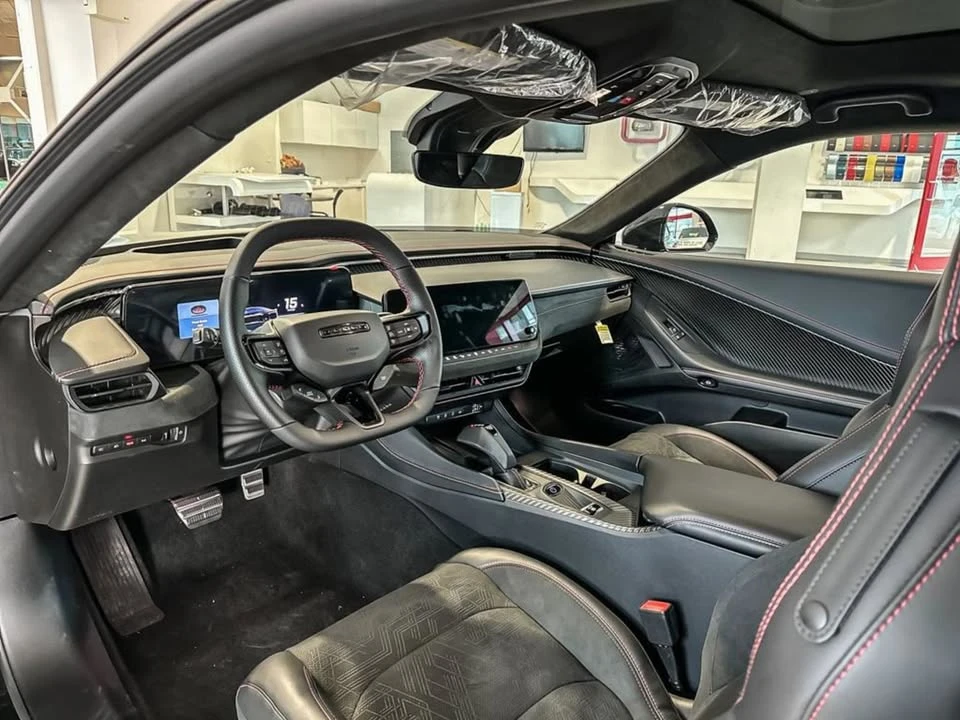 2024 Dodge Charger 8th Gen - Image 13 of 20