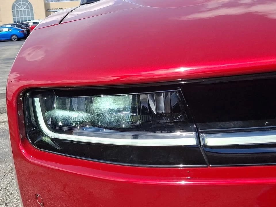 2024 Dodge Charger 8th Gen - Image 9 of 20