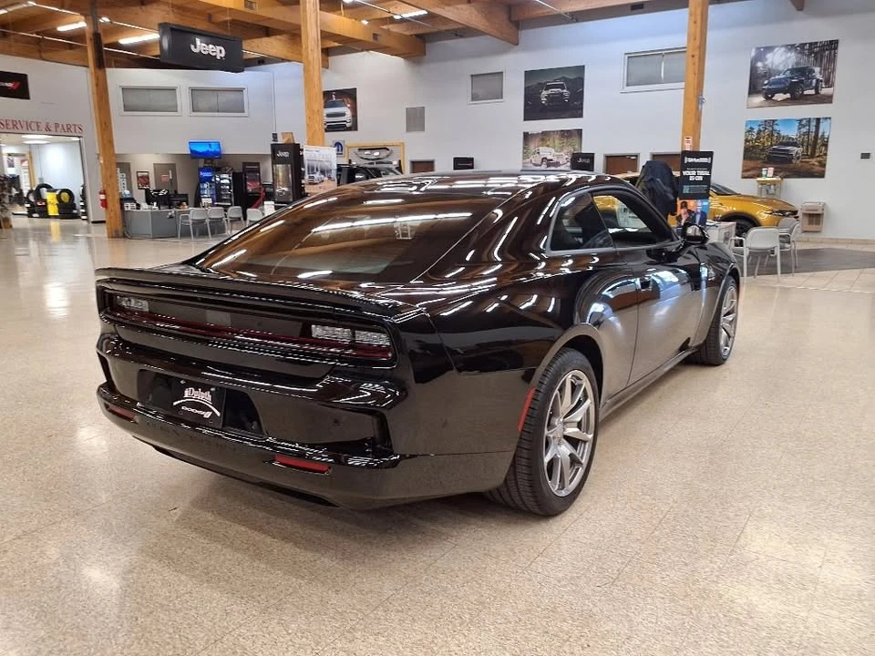 2024 Dodge Charger 8th Gen - Image 3 of 11