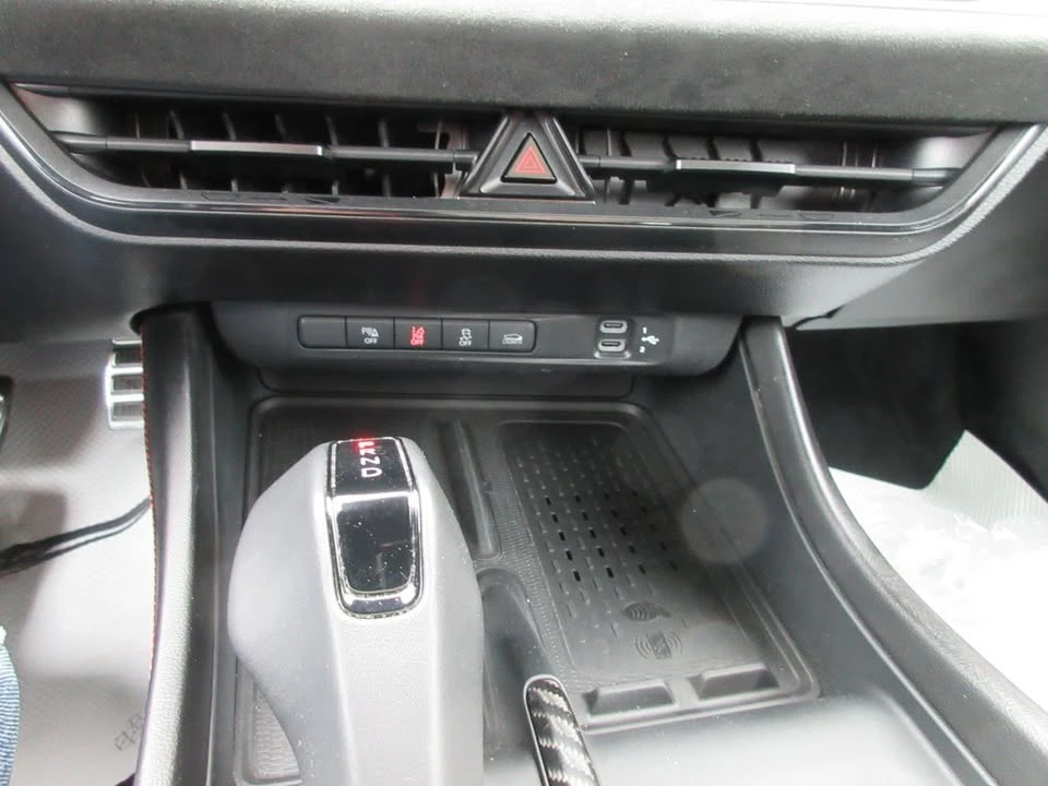 2024 Dodge Charger 8th Gen - Image 20 of 20