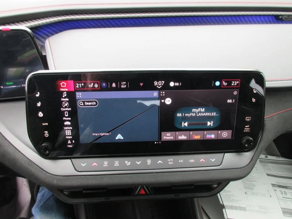 2024 Dodge Charger 8th Gen - Image 15 of 20