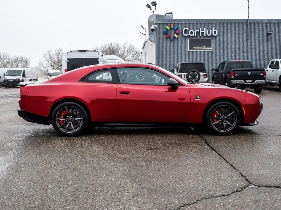 2024 Dodge Charger 8th Gen - Image 4 of 20