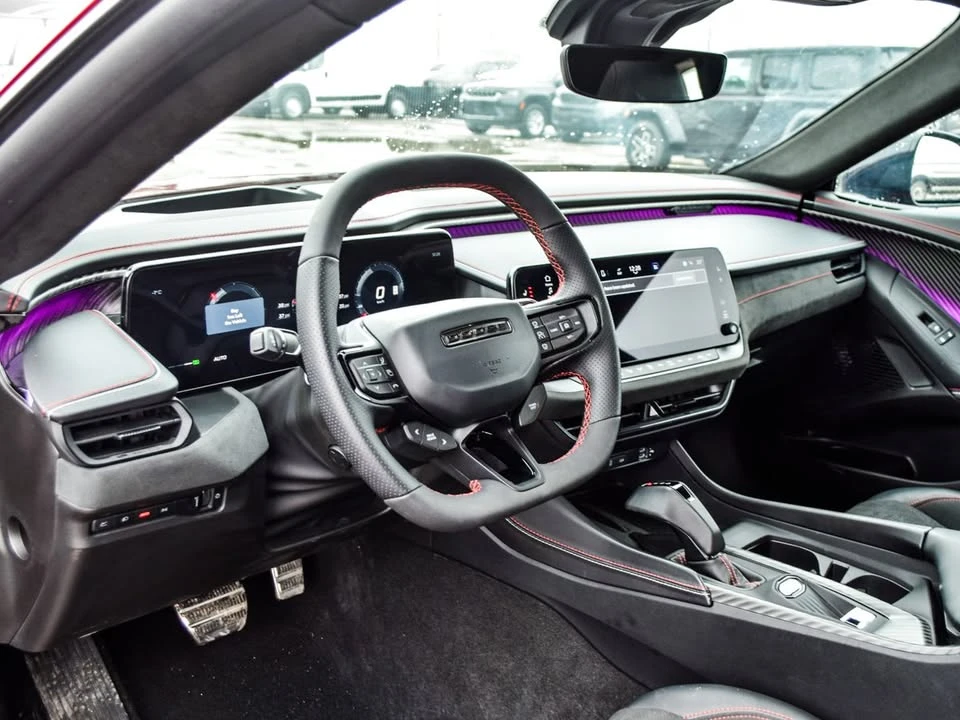 2024 Dodge Charger 8th Gen - Image 10 of 20