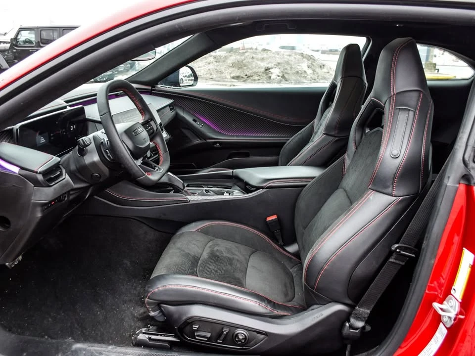 2024 Dodge Charger 8th Gen - Image 11 of 20