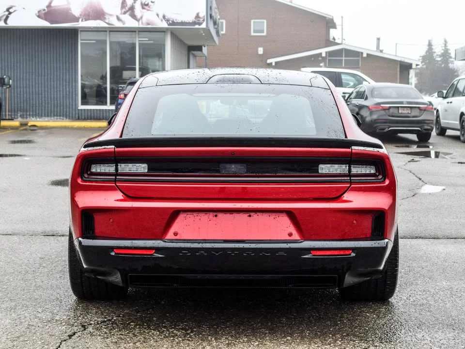 2024 Dodge Charger 8th Gen - Image 6 of 20