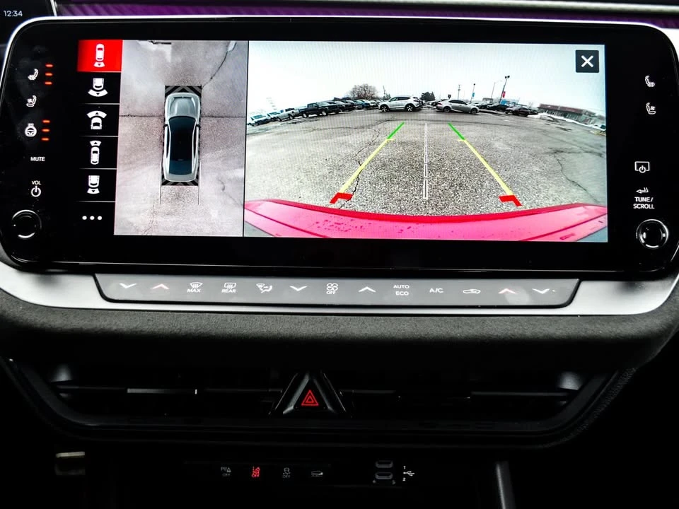 2024 Dodge Charger 8th Gen - Image 17 of 20