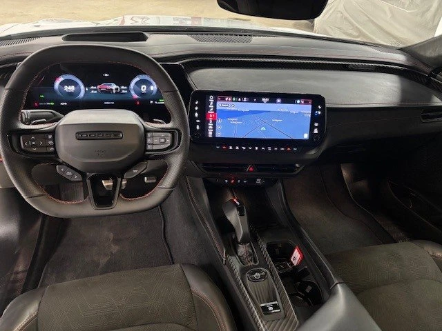 2024 Dodge Charger 8th Gen - Image 19 of 20