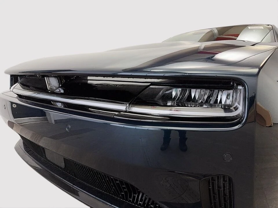2024 Dodge Charger 8th Gen - Image 2 of 19