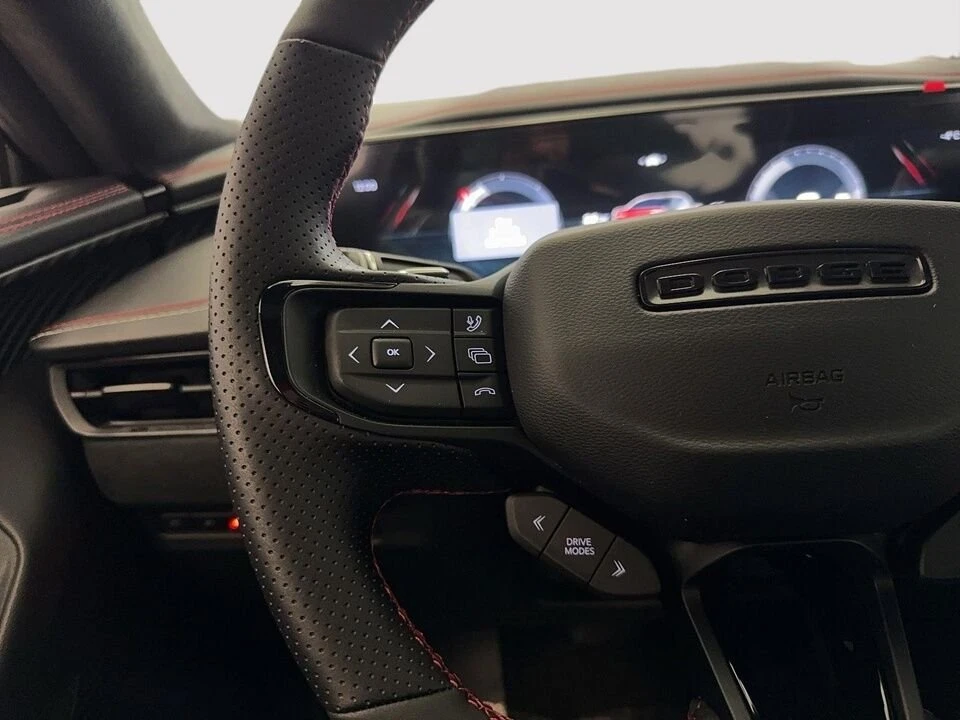 2024 Dodge Charger 8th Gen - Image 17 of 19