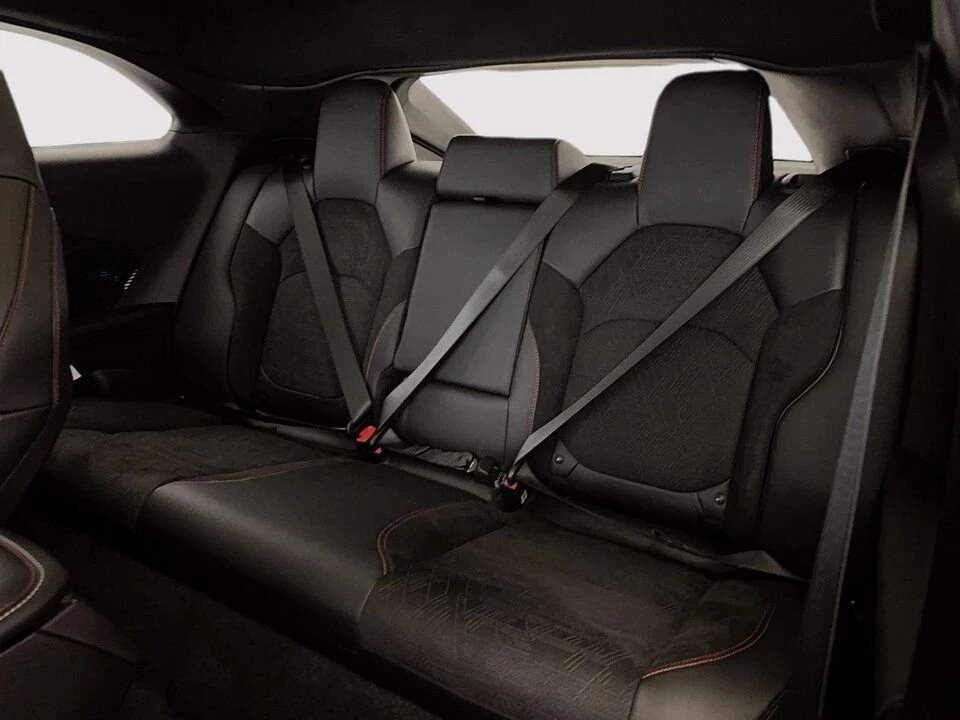 2024 Dodge Charger 8th Gen - Image 13 of 19