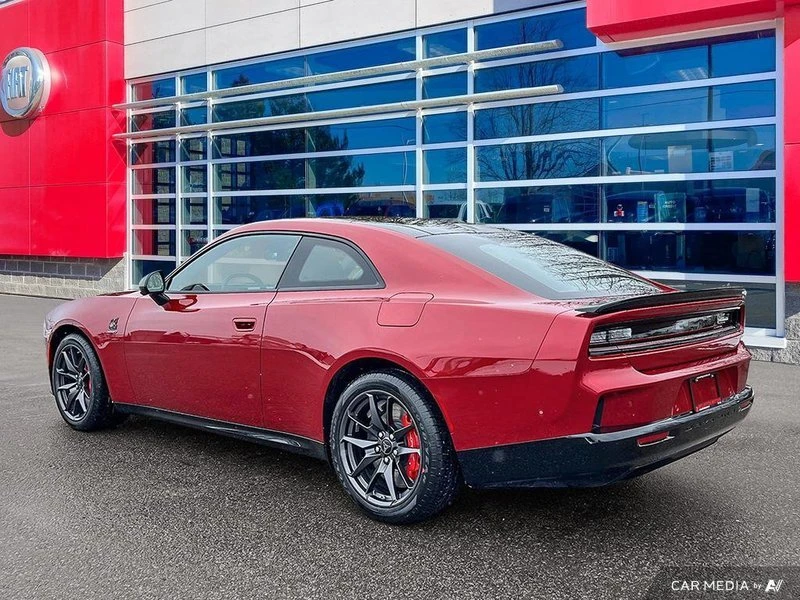 2024 Dodge Charger 8th Gen - Image 4 of 18