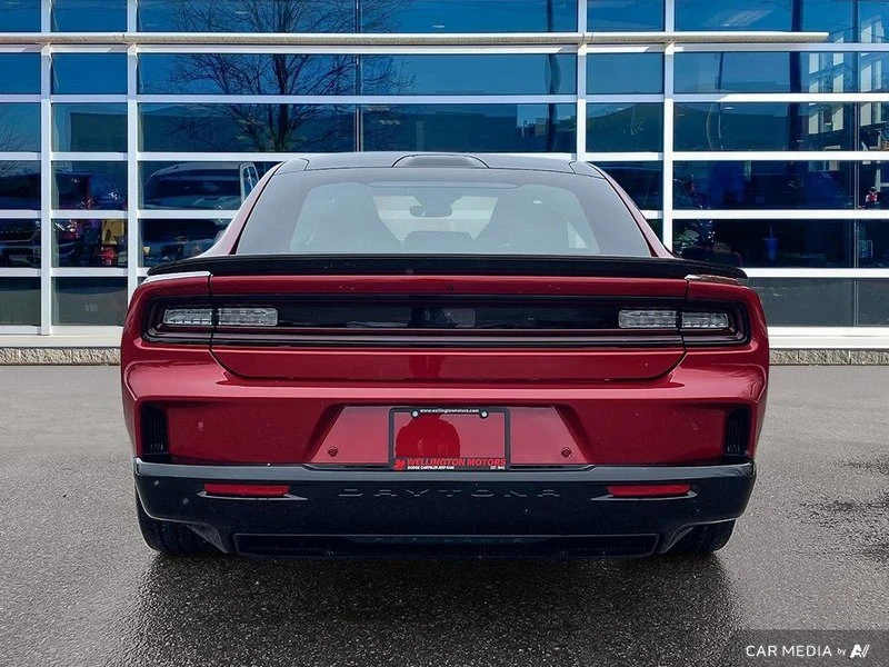 2024 Dodge Charger 8th Gen - Image 5 of 18