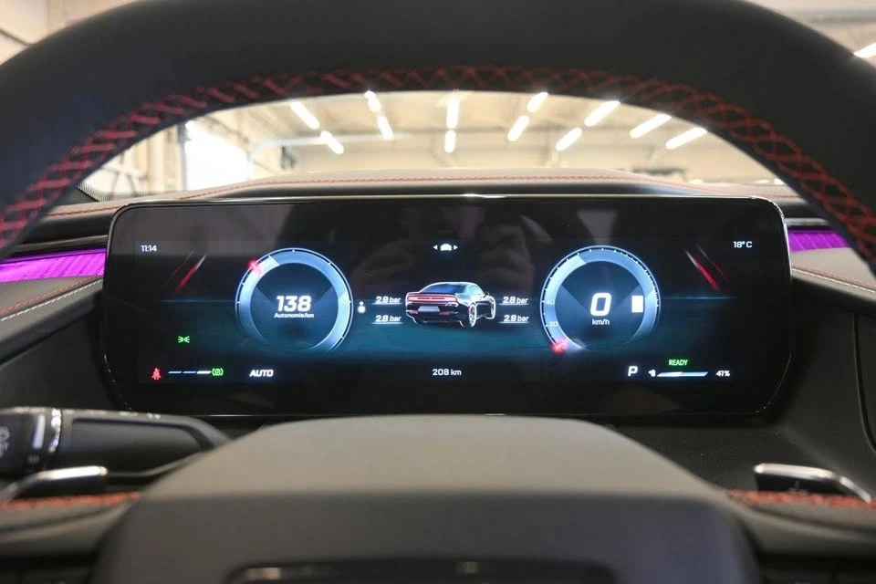 2024 Dodge Charger 8th Gen - Image 12 of 20