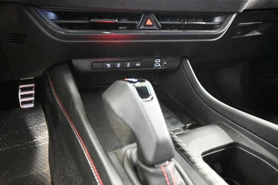 2024 Dodge Charger 8th Gen - Image 18 of 20