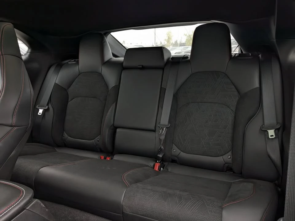 2024 Dodge Charger 8th Gen - Image 9 of 10