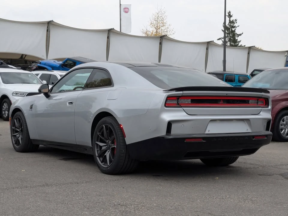 2024 Dodge Charger 8th Gen - Image 2 of 10
