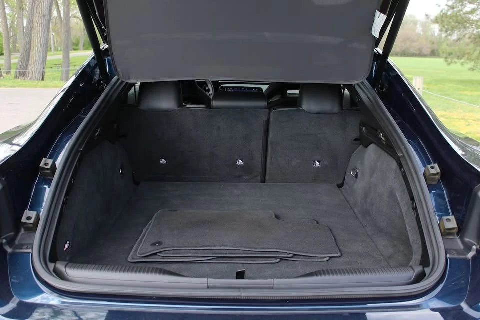 2024 Dodge Charger 8th Gen - Image 10 of 14