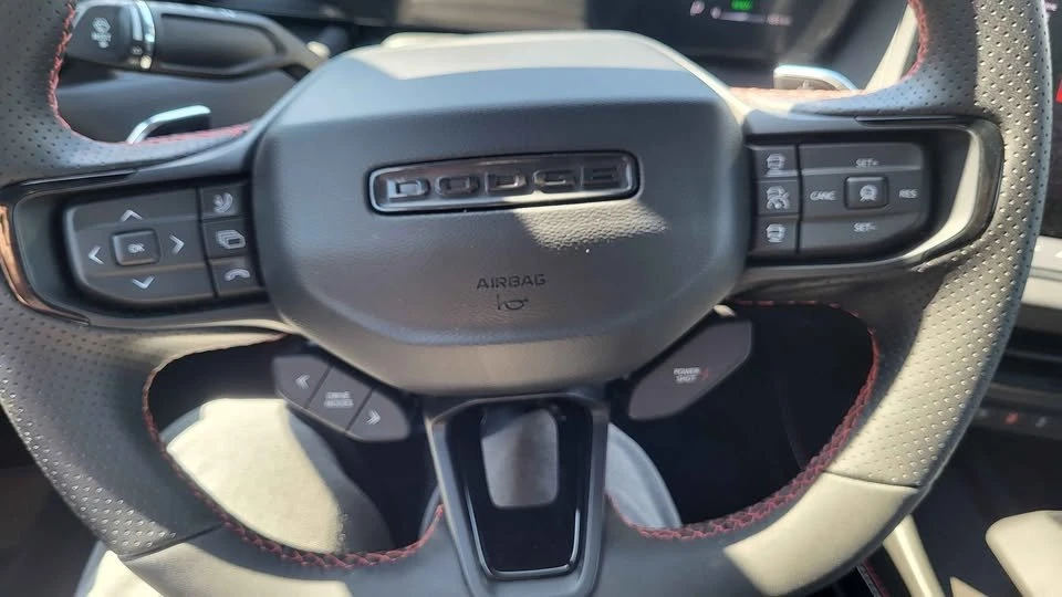 2024 Dodge Charger 8th Gen - Image 9 of 12
