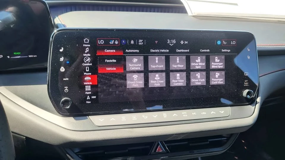 2024 Dodge Charger 8th Gen - Image 11 of 12