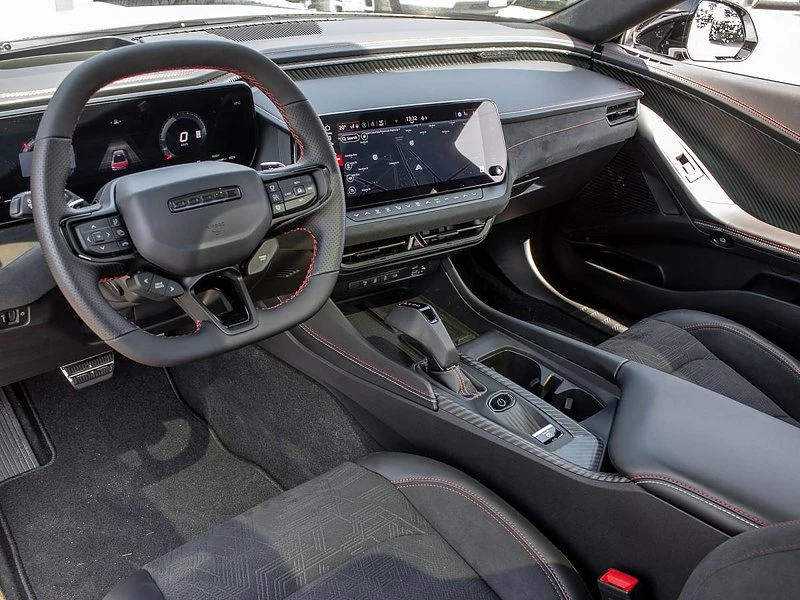 2024 Dodge Charger 8th Gen - Image 5 of 10