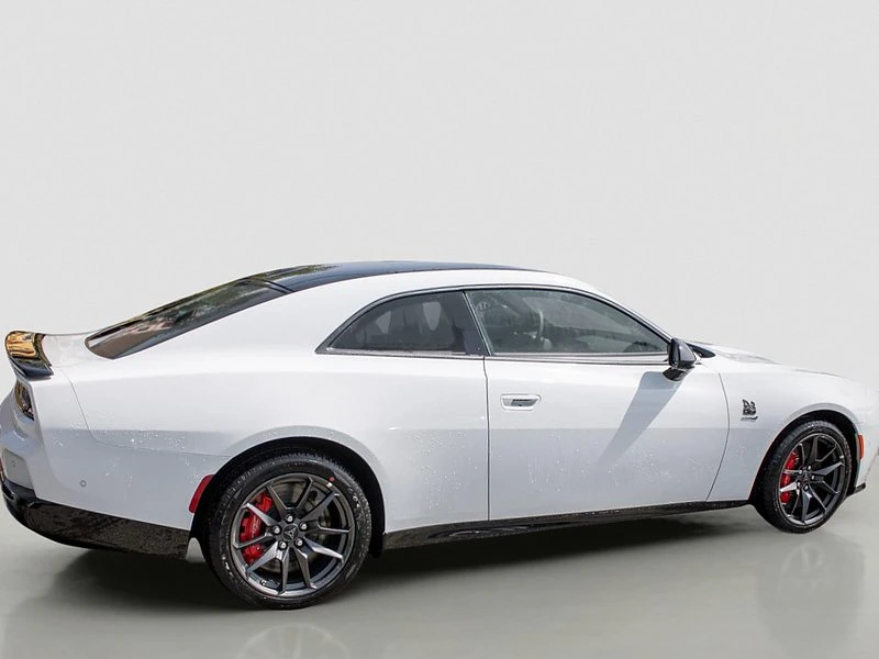 2024 Dodge Charger 8th Gen - Image 9 of 10