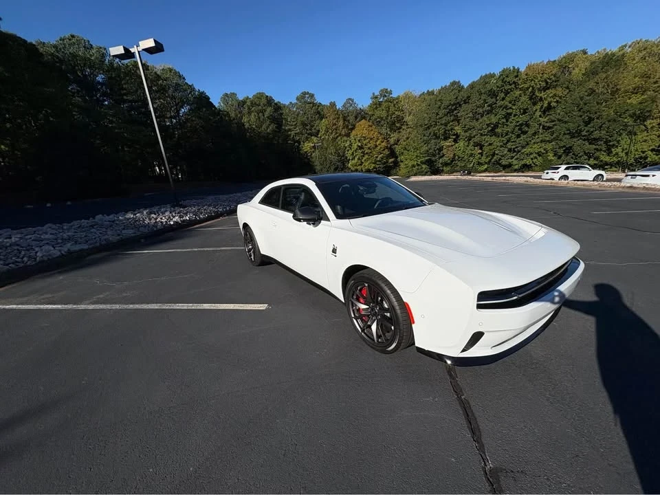 2024 Dodge Daytona - Image 3 of 9