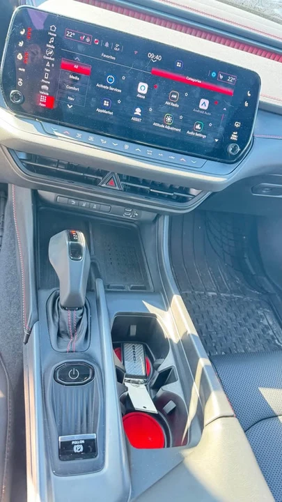 2024 Dodge Charger 8th Gen - Image 8 of 9