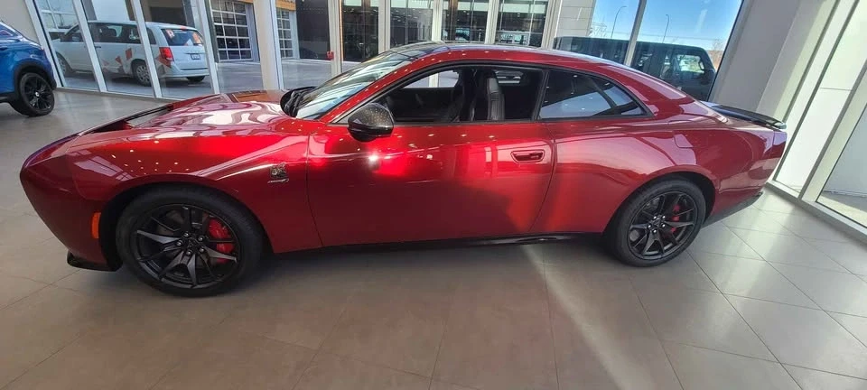 2024 Dodge Charger 8th Gen - Image 2 of 13