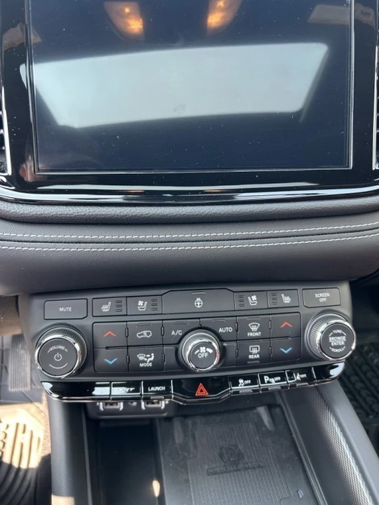 2024 Dodge Durango 3rd Gen - Image 16 of 19