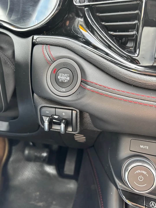 2024 Dodge Durango 3rd Gen - Image 10 of 14