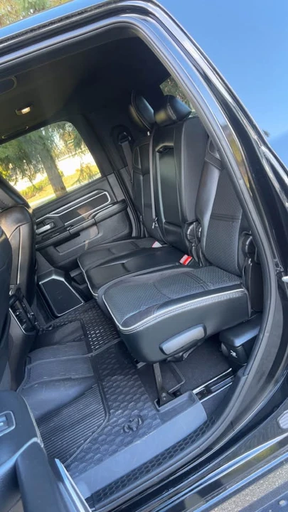 2024 Ram 3500 - Image 10 of 19