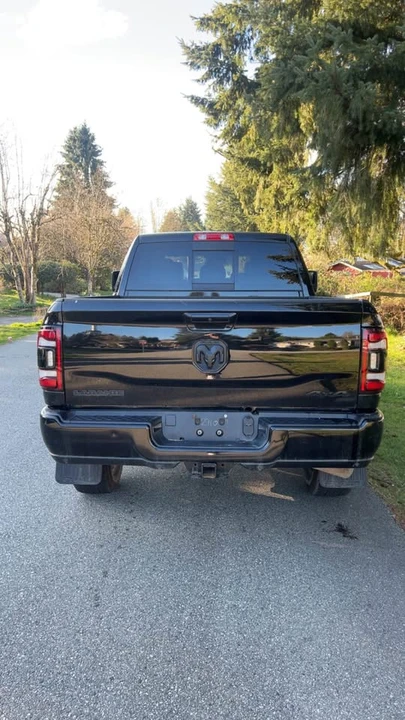 2024 Ram 3500 - Image 8 of 19