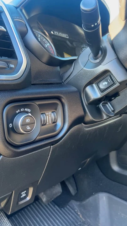 2024 Ram 3500 - Image 17 of 19
