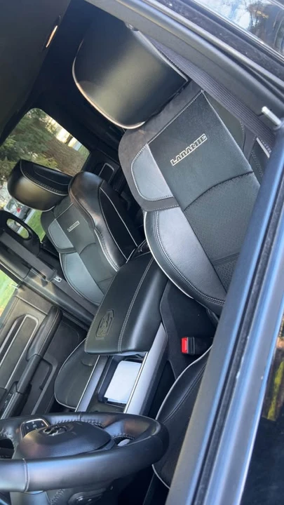 2024 Ram 3500 - Image 14 of 19