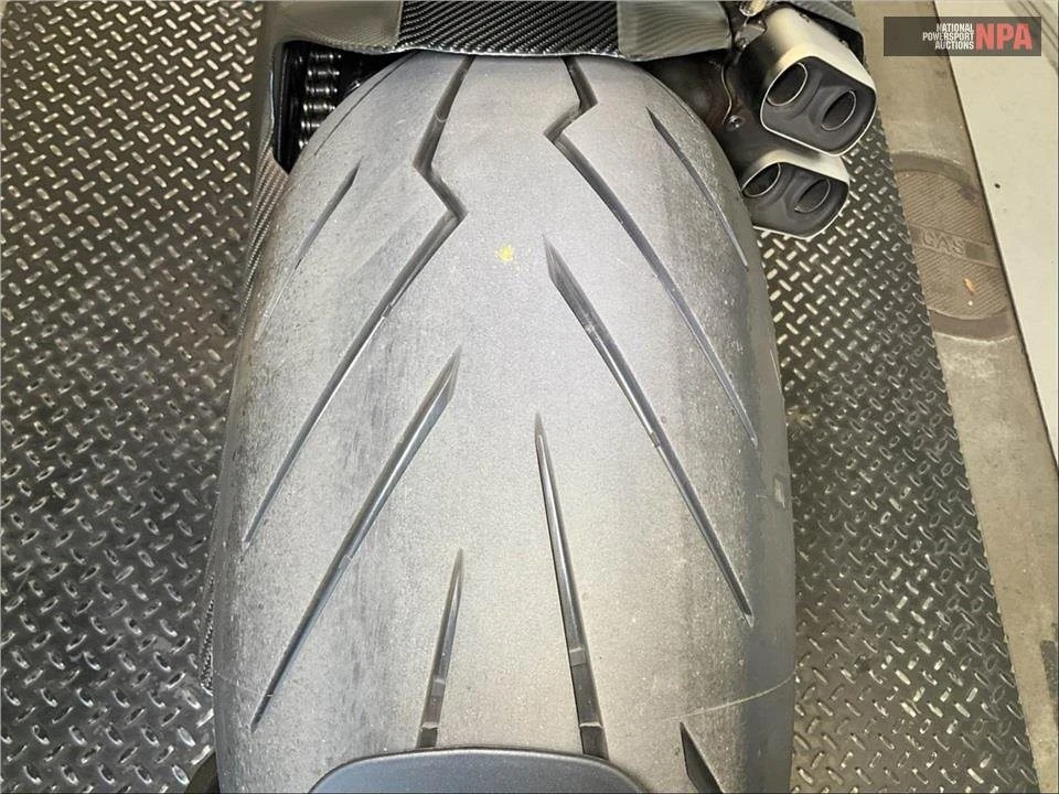 2024 Ducati Diavel - Image 16 of 18