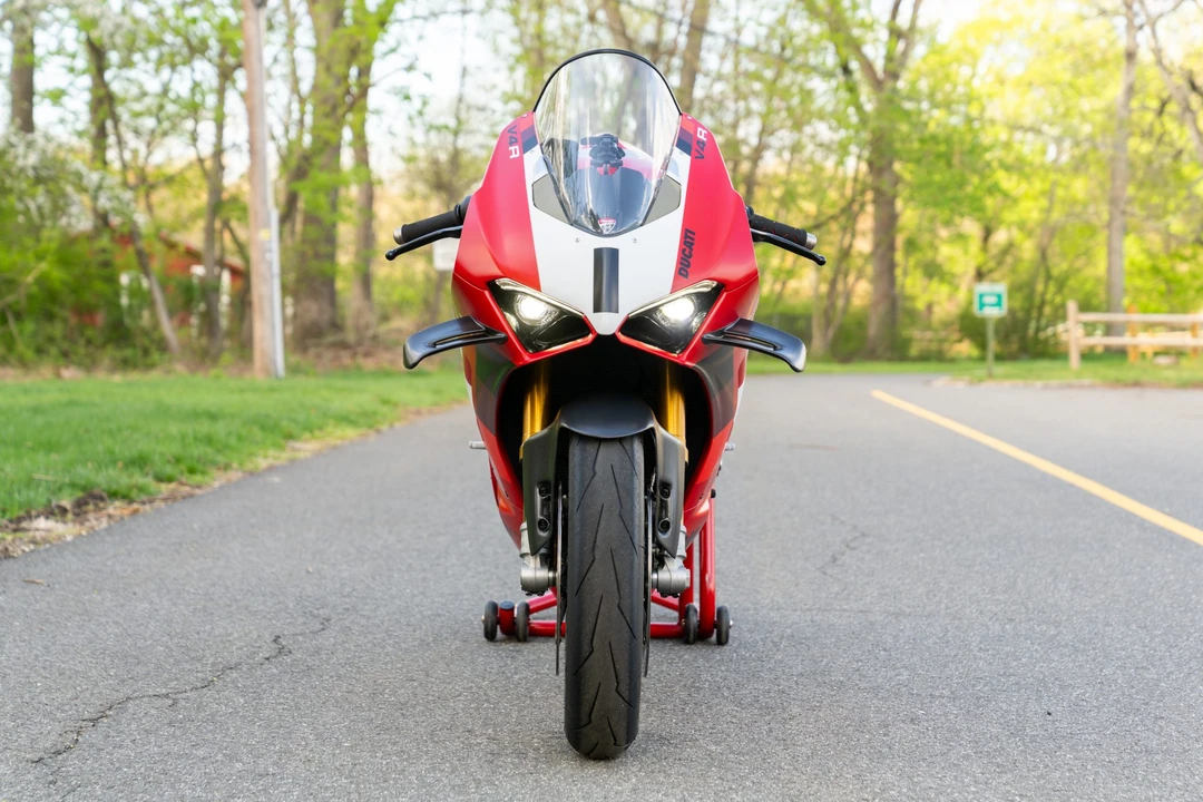 2024 Ducati V4 - Image 12 of 31